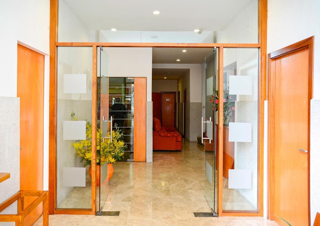 Hostal La Viuda Pobra De Trives Екстериор снимка